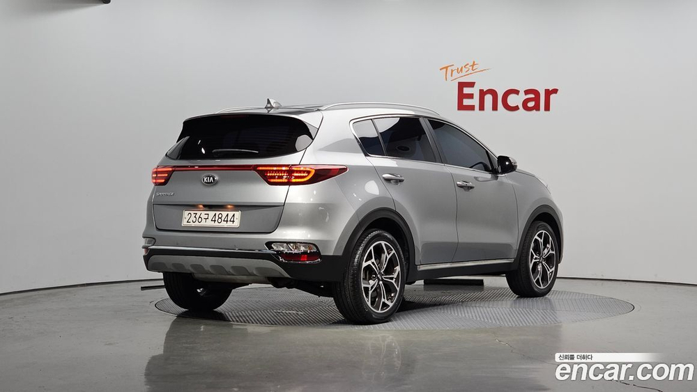 Kia Sportage The Bold Бензин 2.0 2WD (10.2020)