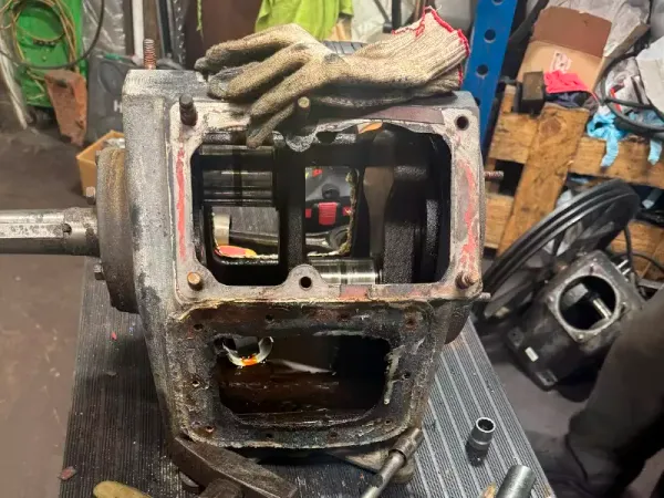 Ремонт компрессорной головки 416