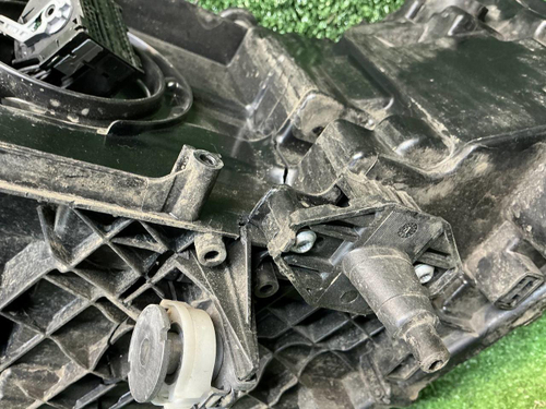 Битая Фара левая BMW 5er G30 (17-20) Adaptive LED