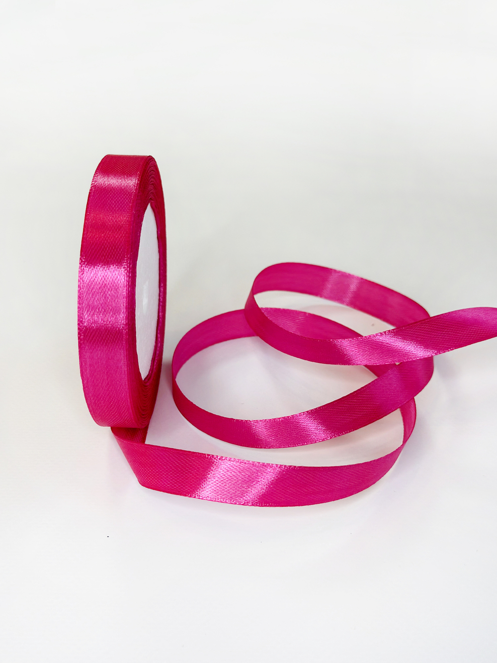 Атласная лента 12 мм (25 ярд)  цвет малиновый