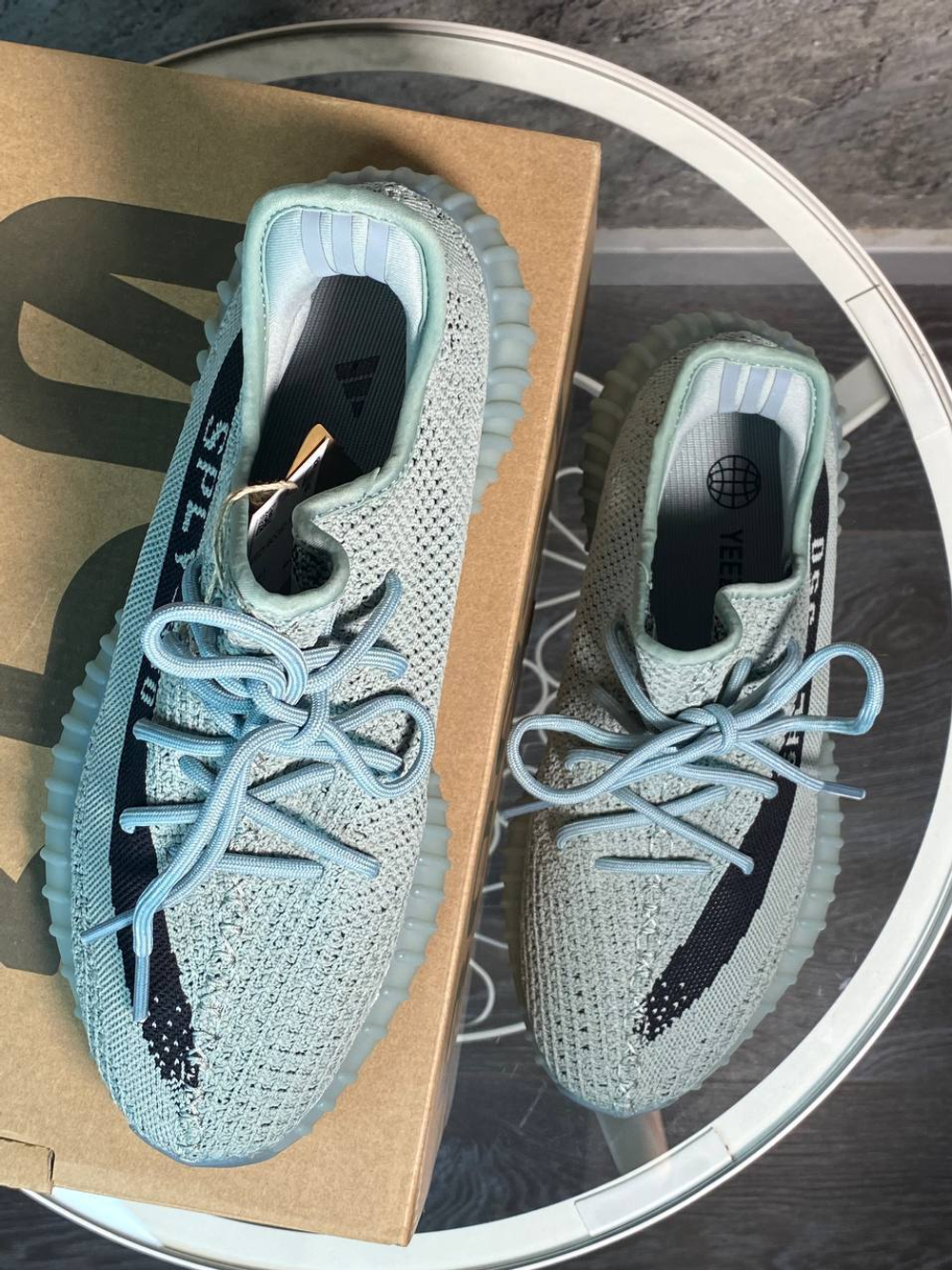 Кроссовки Adidas