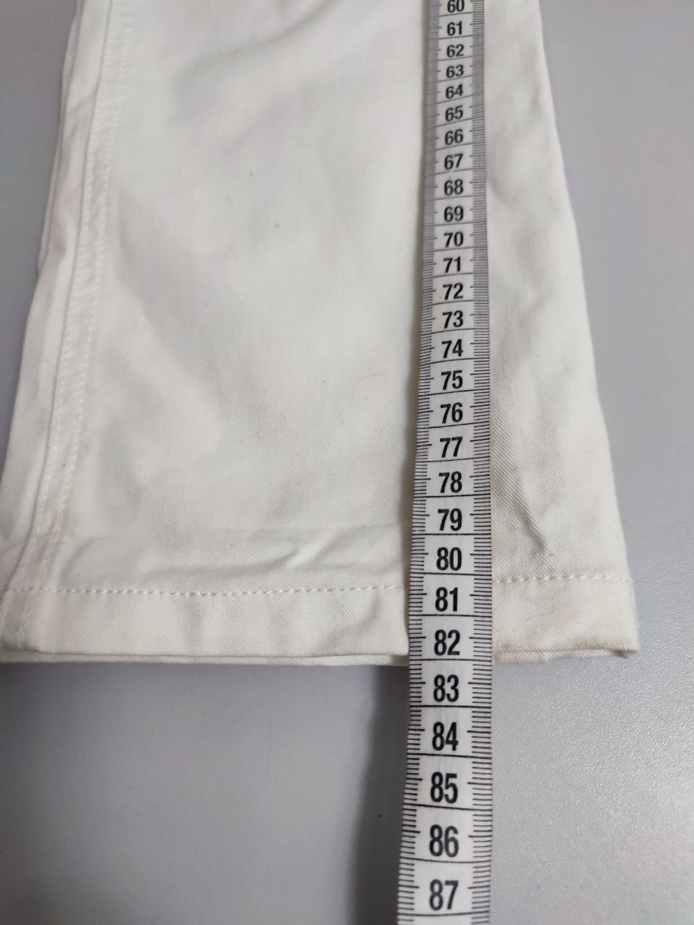 Джинсы светлые 44 размер