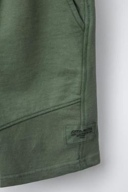 ZARA КРАШЕНЫЕ ШОРТЫ, ЛИНЯЛЫЙ ЗЕЛЕНЫЙ