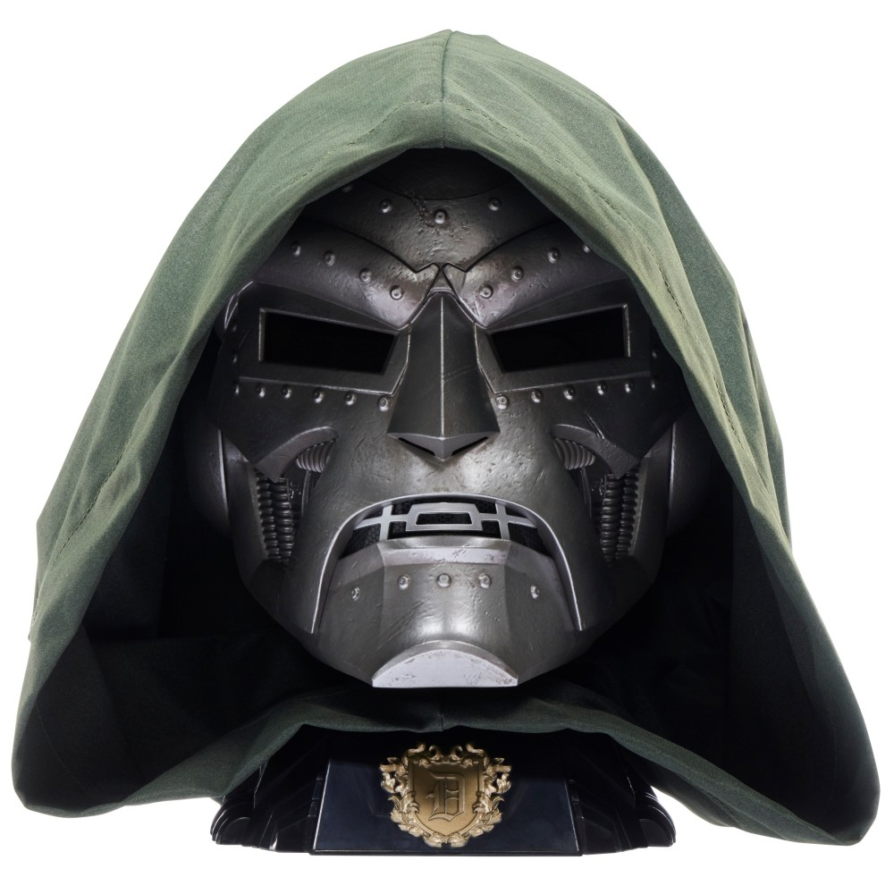 Hasbro Marvel Legends - Шлем DOCTOR DOOM Каска с капюшоном G0586