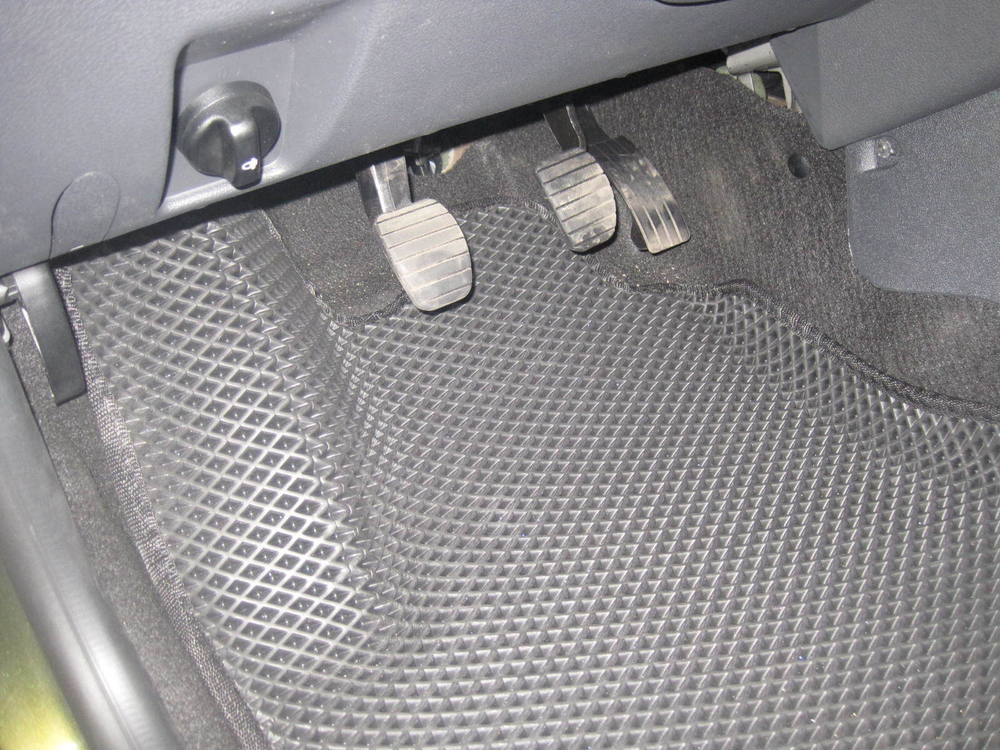 Автоковрики для Renault Duster (2012-2015)