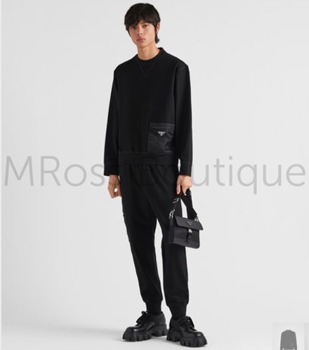 Толстовка Prada из технического хлопка с накладным нейлоновым карманом на молнии