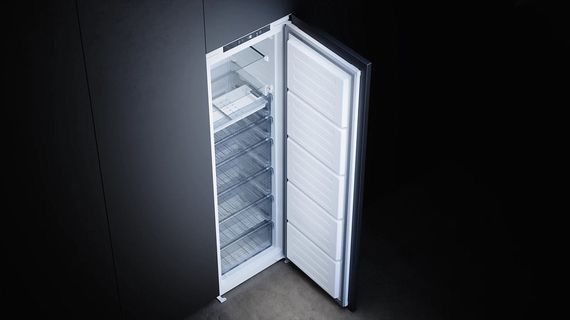 Встраиваемая морозильная камера Kuppersbusch FG 8840.0i