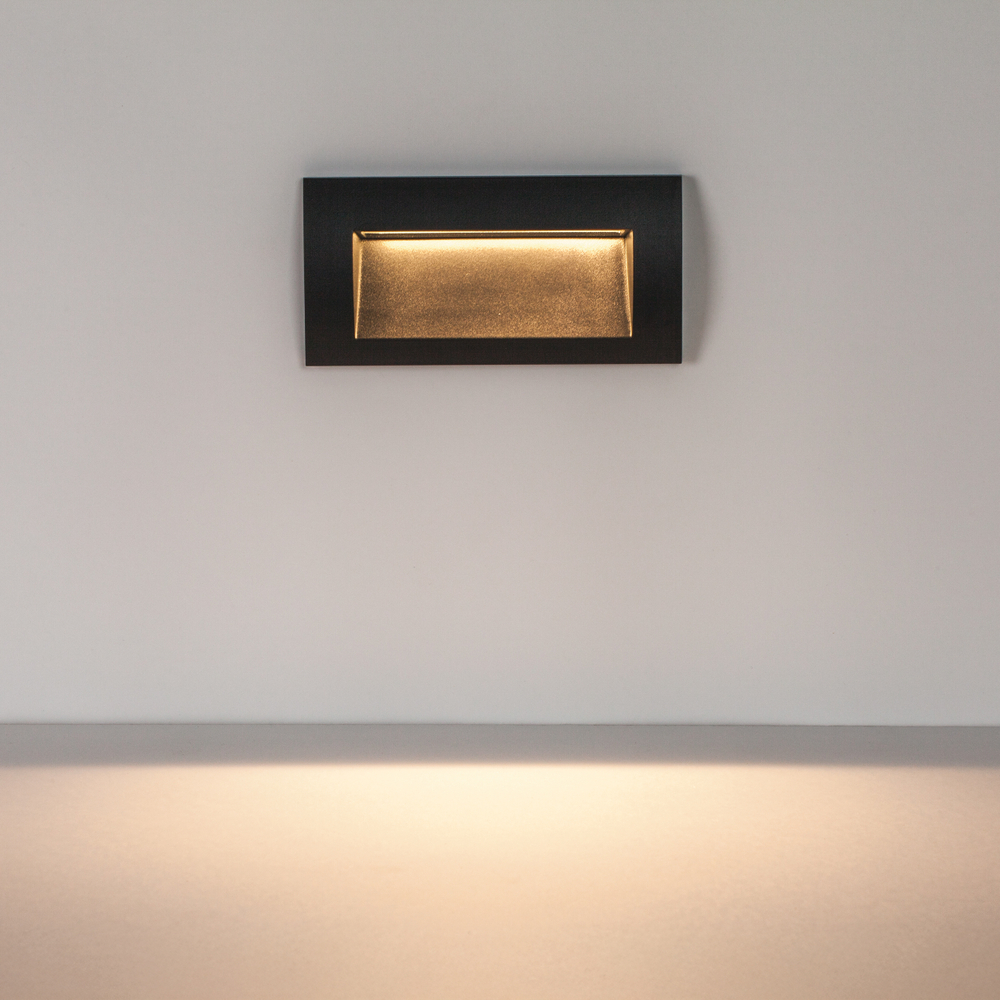 383572 Светильник ESTRA LED 5W 200LM 120G ЧЕРНЫЙ 3000K IP55