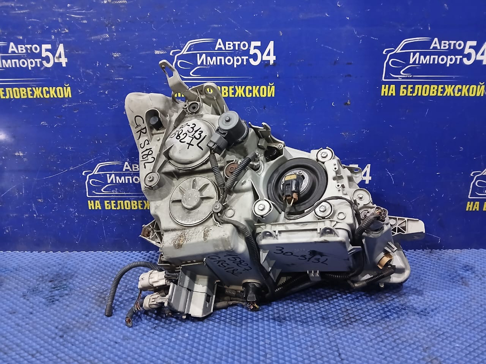 Фара передняя левая TOYOTA CROWN 2005-2008