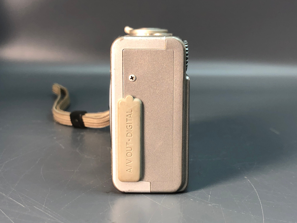 Canon Digital Ixus 500, без зарядного устройства