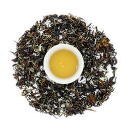 Дун Фан Мэй Жень (東方美人) Улун Восточная красавица Тайвань