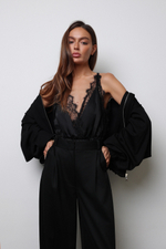 Худи черное с надписью 2SIDES