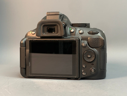 Nikon D5200 Kit 18-55mm 40 кадров