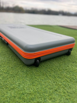 Чехол защитный на колесах для вейксерфа SurfPack водонепроницаемый ударопрочный 50"