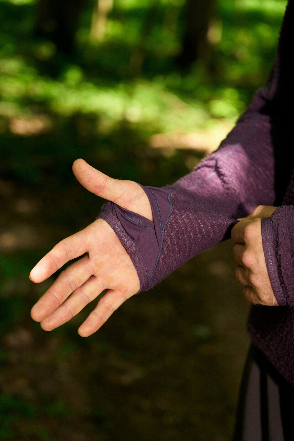 Худи Blue Monte Lightweight Hooded Fleece Shirt "Nyingchi Fruit Purple"