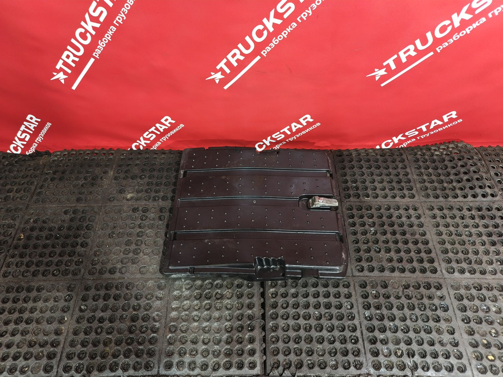 Крышка ящика АКБ 2019.г