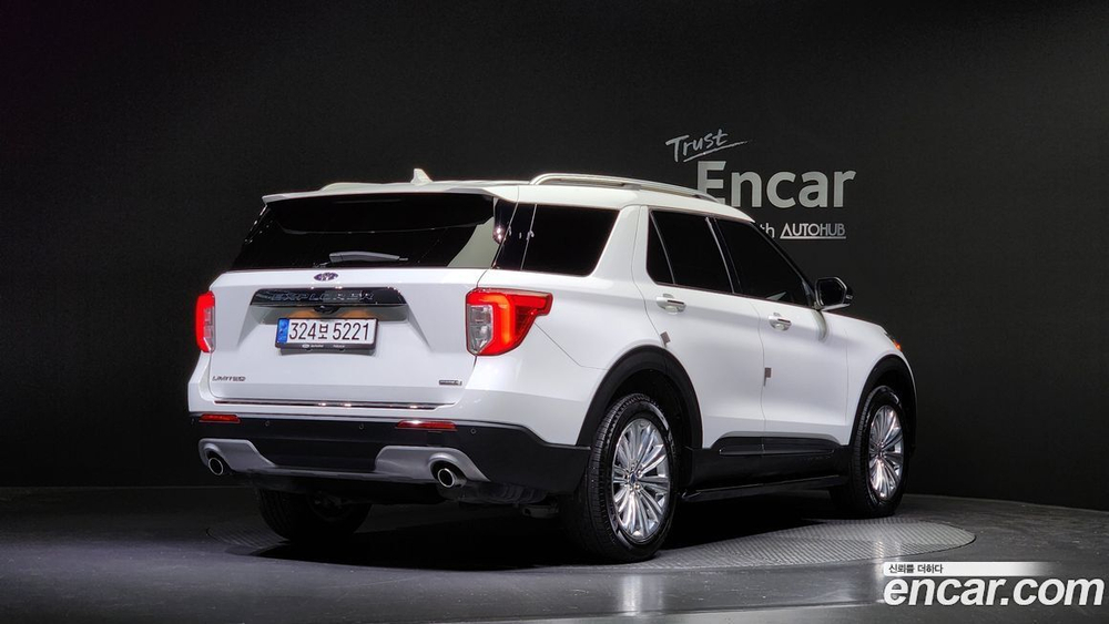 Ford Explorer 6 Generation 3.3 Hybrid (08.2022)
