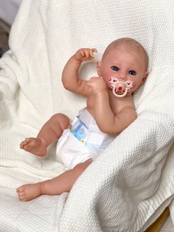 Кукла Реборн виниловая 48см (FA-913)