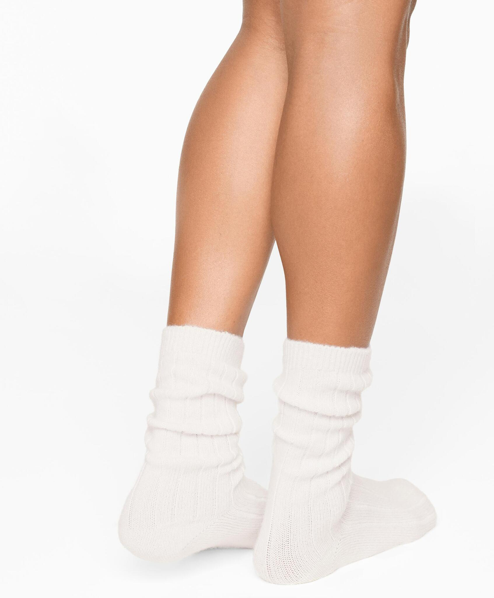 Oysho Классические носки с добавлением кашемира, экрю