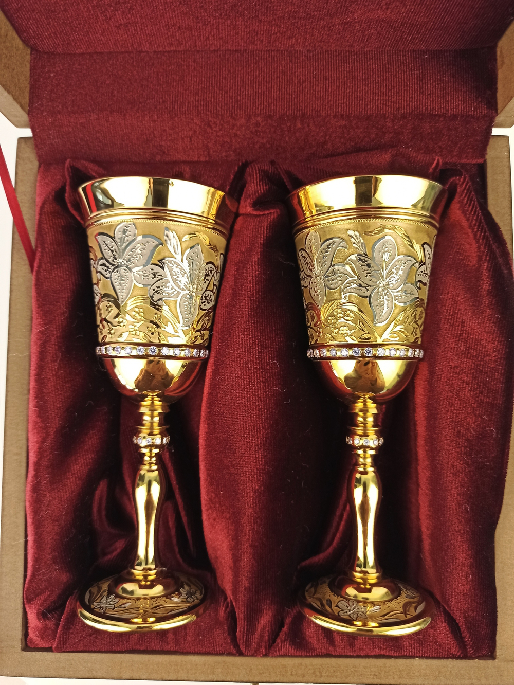 Подарочный набор рюмок "Вальс цветов"