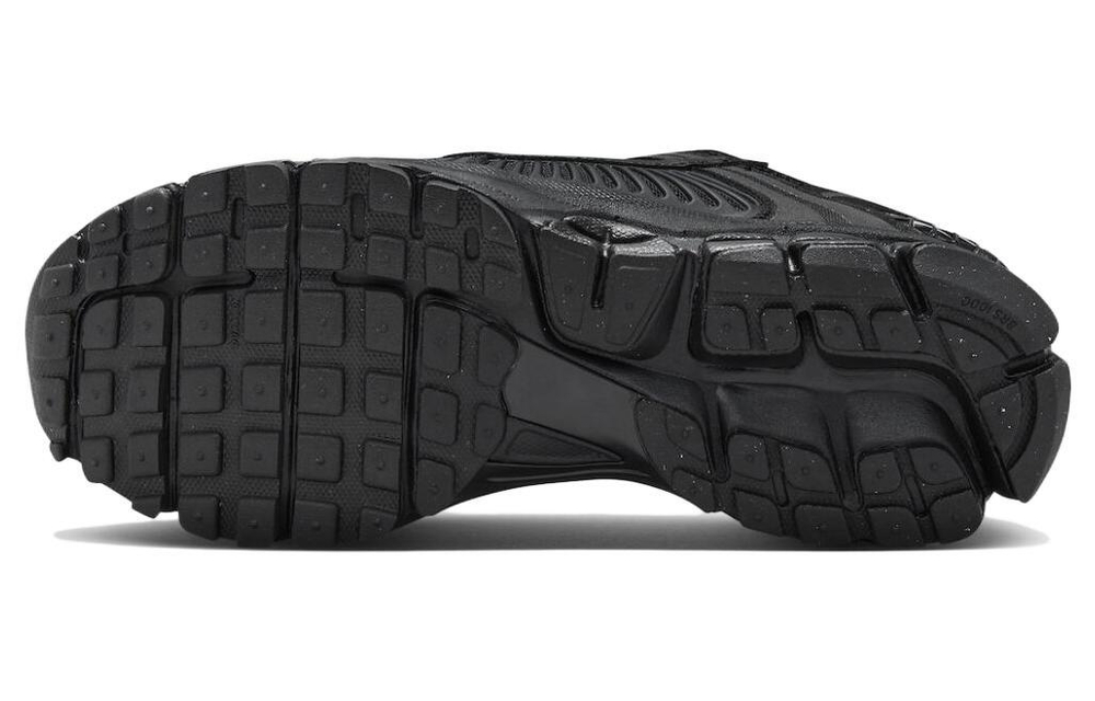 Кроссовки Nike Air Zoom Vomero 5