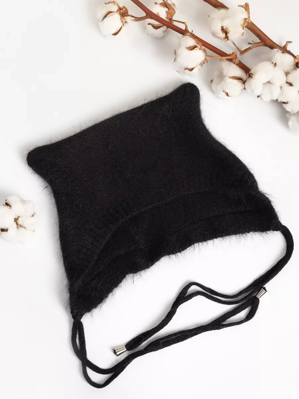 Шапка с ушками зимняя ангора вязаная