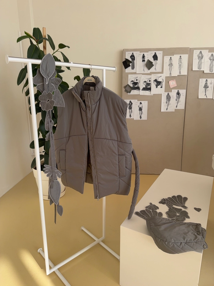 ЖИЛЕТ БОББИ СЕРЫЙ