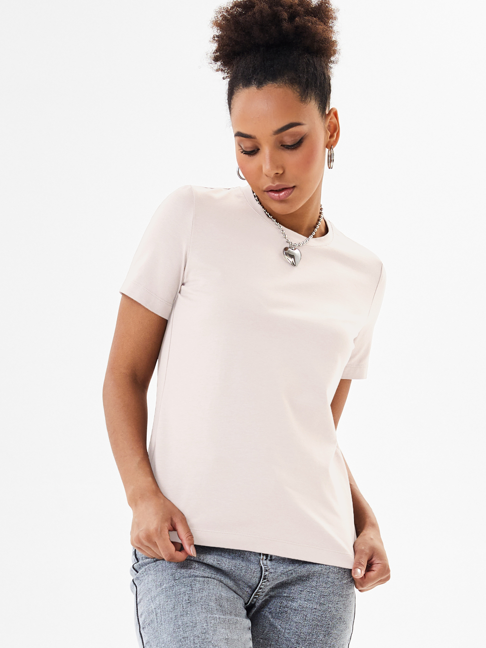 Базовая классическая футболка из хлопка