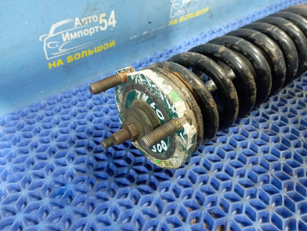 Стойка передняя левая LEXUS GS300 1999