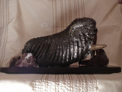 "Охота на мамонта", зуб мамонта