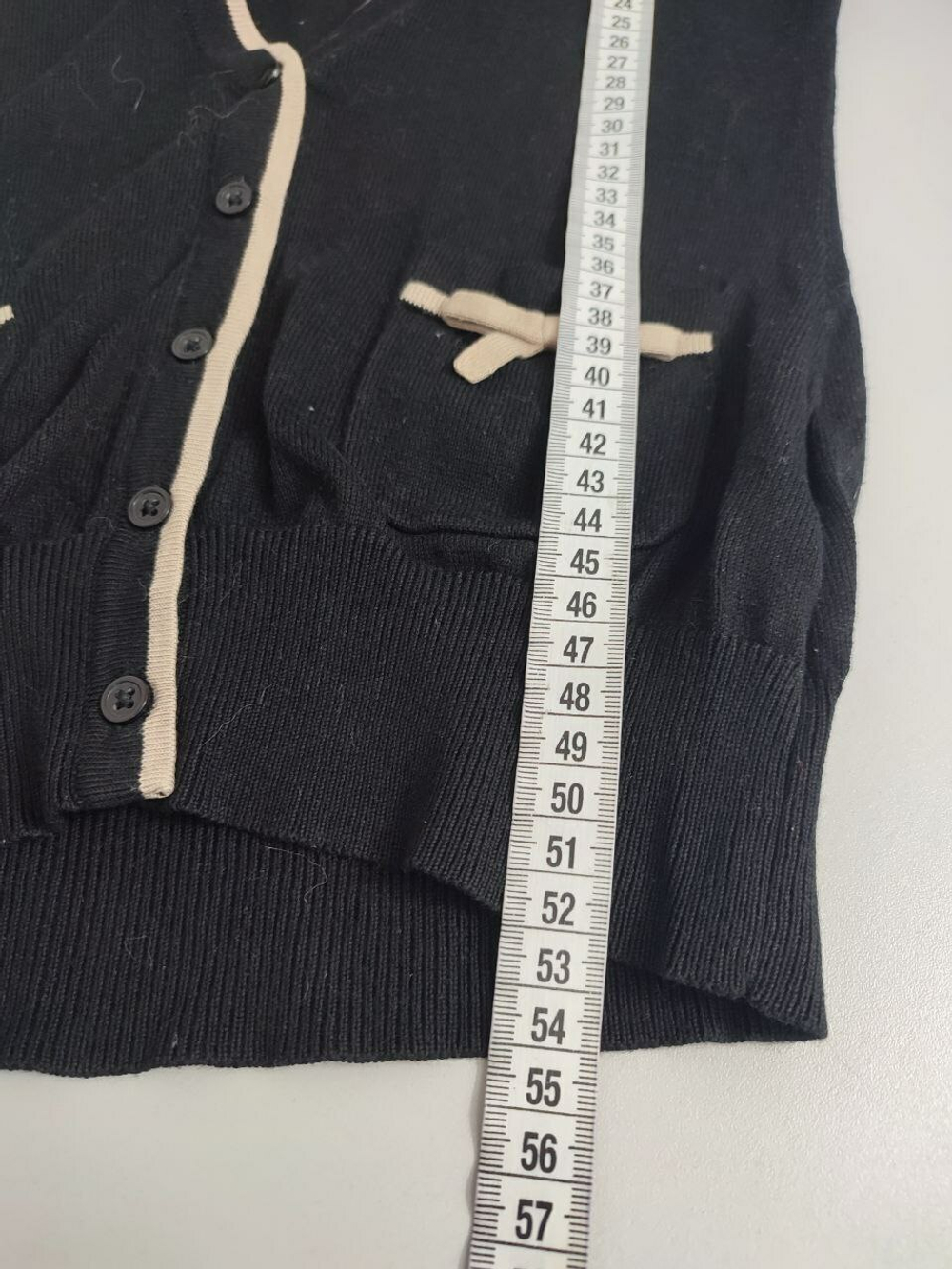 Кардиган H&M на пуговицах на 9-10 лет