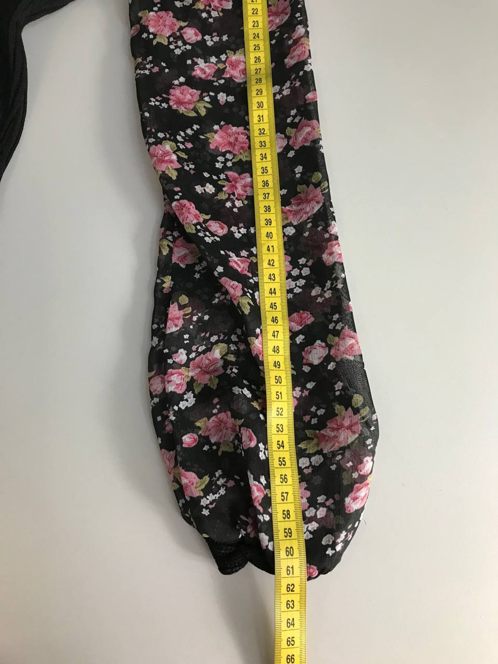 Джемпер оригинальный, визуально на 44 размер