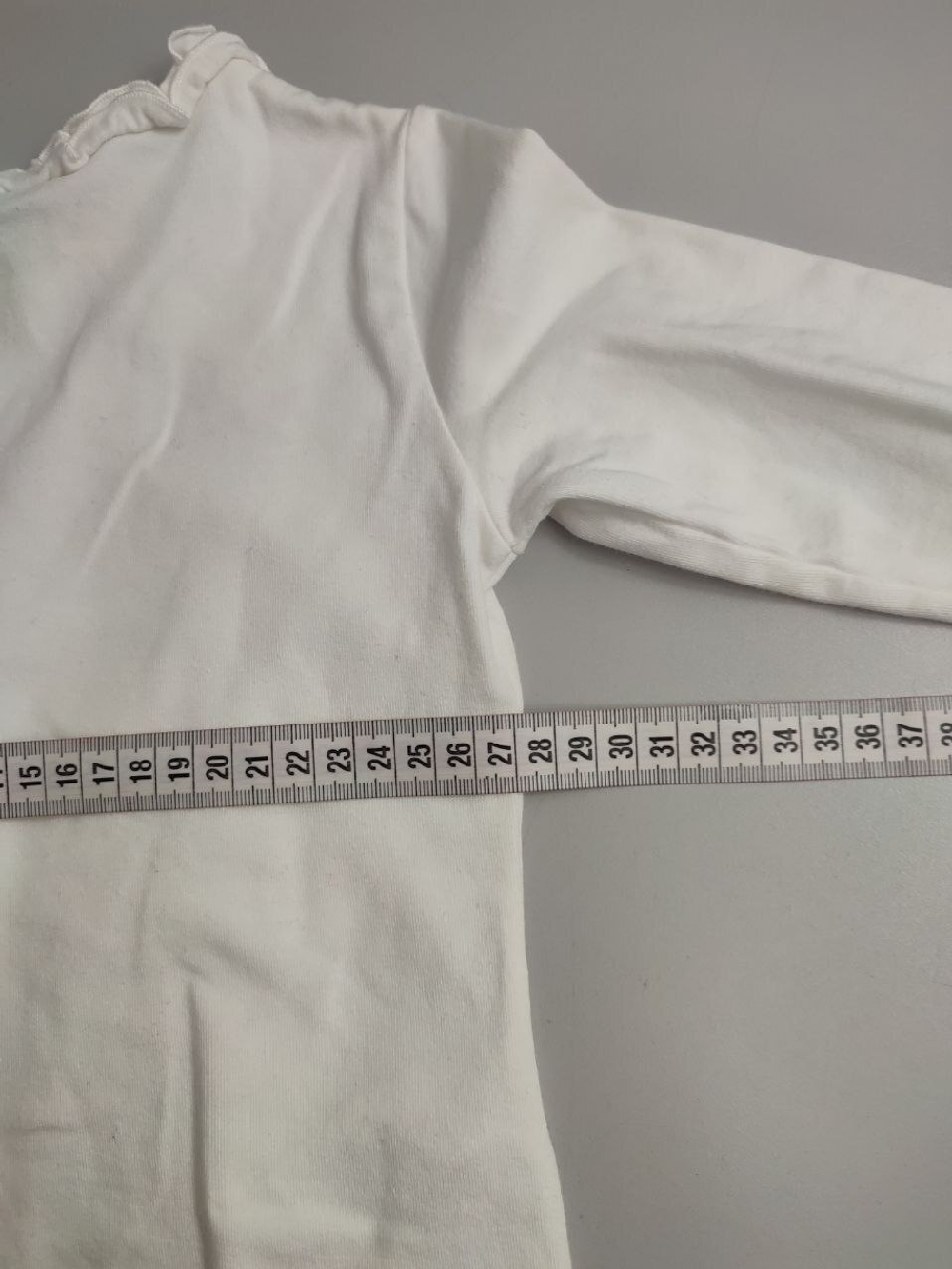 Джемпер базовый на 4 года