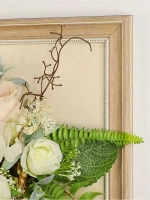 Искусственные цветы на стену в раме