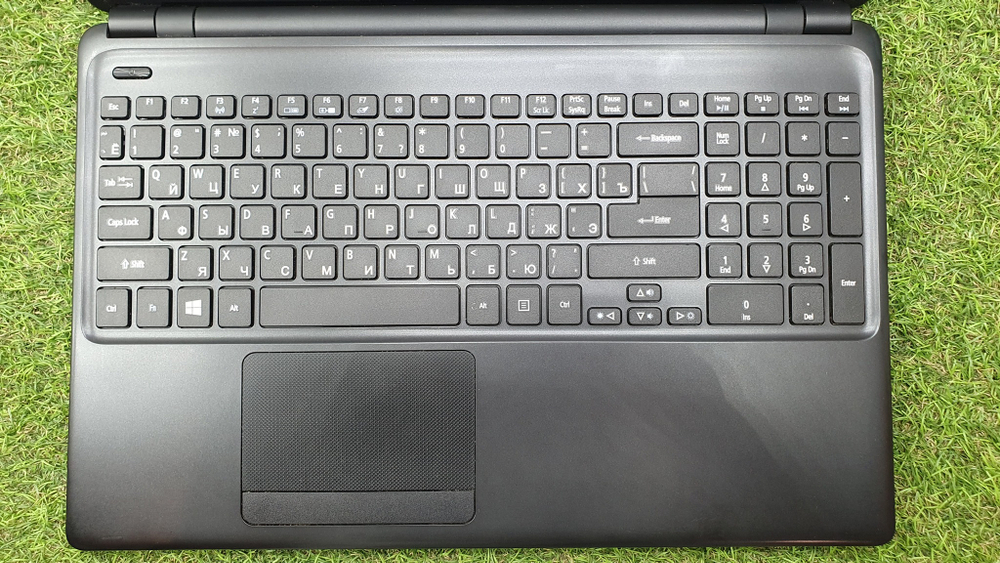 Ноутбук ACER AMD E1/4 Gb/ASPIRE E1-522-12504G1TMNKK/Windows 10