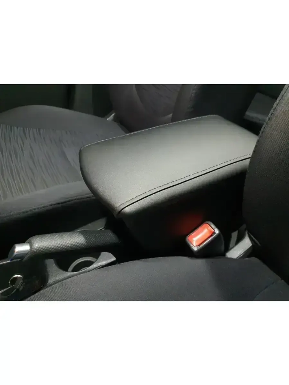 Подлокотник Хендай Солярис 1 (2010-2017)