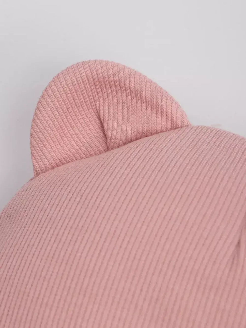 Шапка для девочки осенняя с ушками и снуд