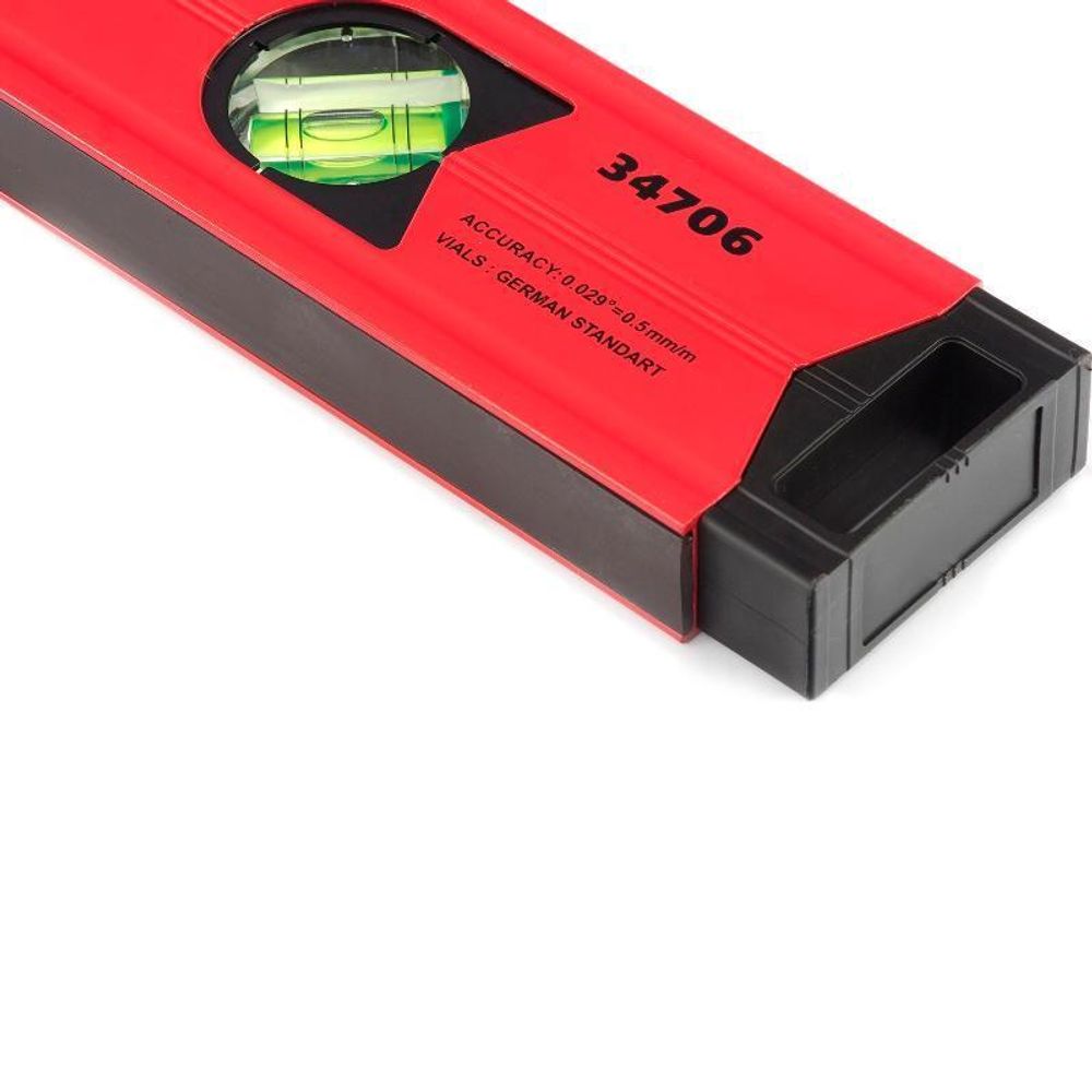 34706 Уровень алюминиевый магнитный, 600мм, фрезерованный, 3 глазка (1 зеркальный), усиленный/ Matrix