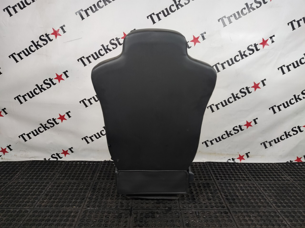 Сиденье пассажирское пневматическое 2023г.