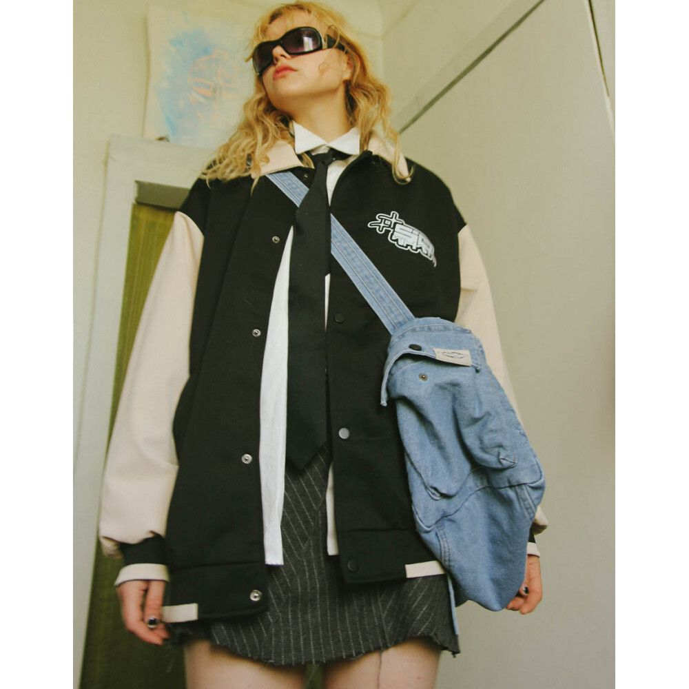 Бомбер SoWhat? Оверсайз Черный