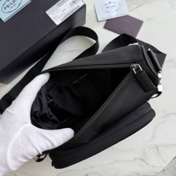 Сумка через плечо Prada