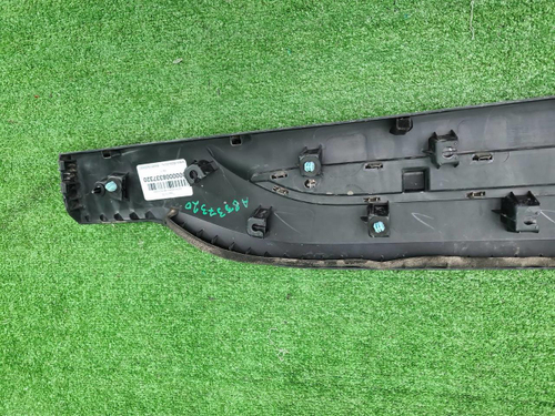 Накладка двери передняя левая Geely Okavango 23-нв