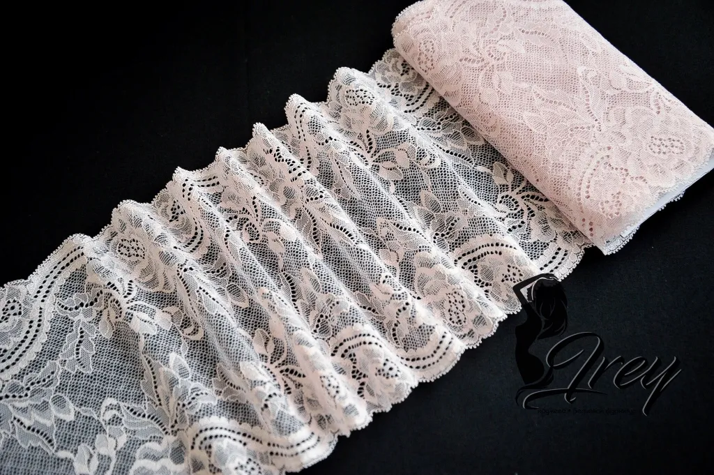 Новинка - эластичное кружево пудрового цвета