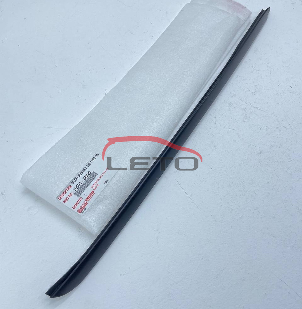 Молдинг лобового RH 75504-0E020 755040E020