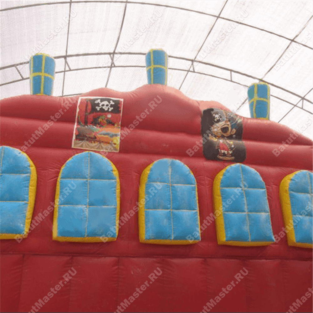 Большой надувной батут-горка "Корабль флибустьеров" 14*8*6 м