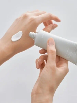 CELIMAX Крем солнцезащитный с комплексом церамидов Dual Barrier Watery Sun Cream SPF50+ PA++++ (40 мл)