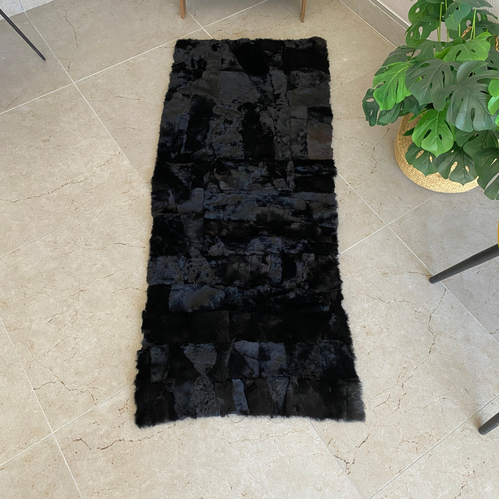 Коврик прикроватный накидка на кресло из кусочков овчины, 160 х 50 см.