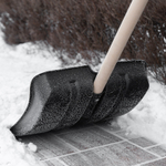 Лопата для уборки снега пластиковая, 380х385х1420 мм, оцинк. планка, деревянный черенок