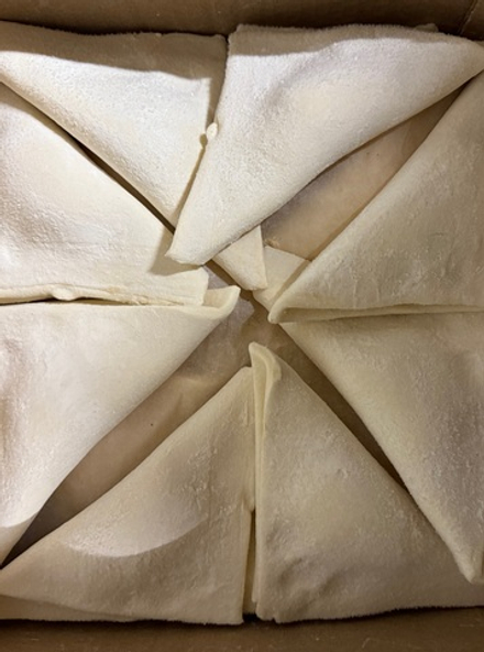 Самса с адыгейским сыром и зеленью 4.8кг (40шт)