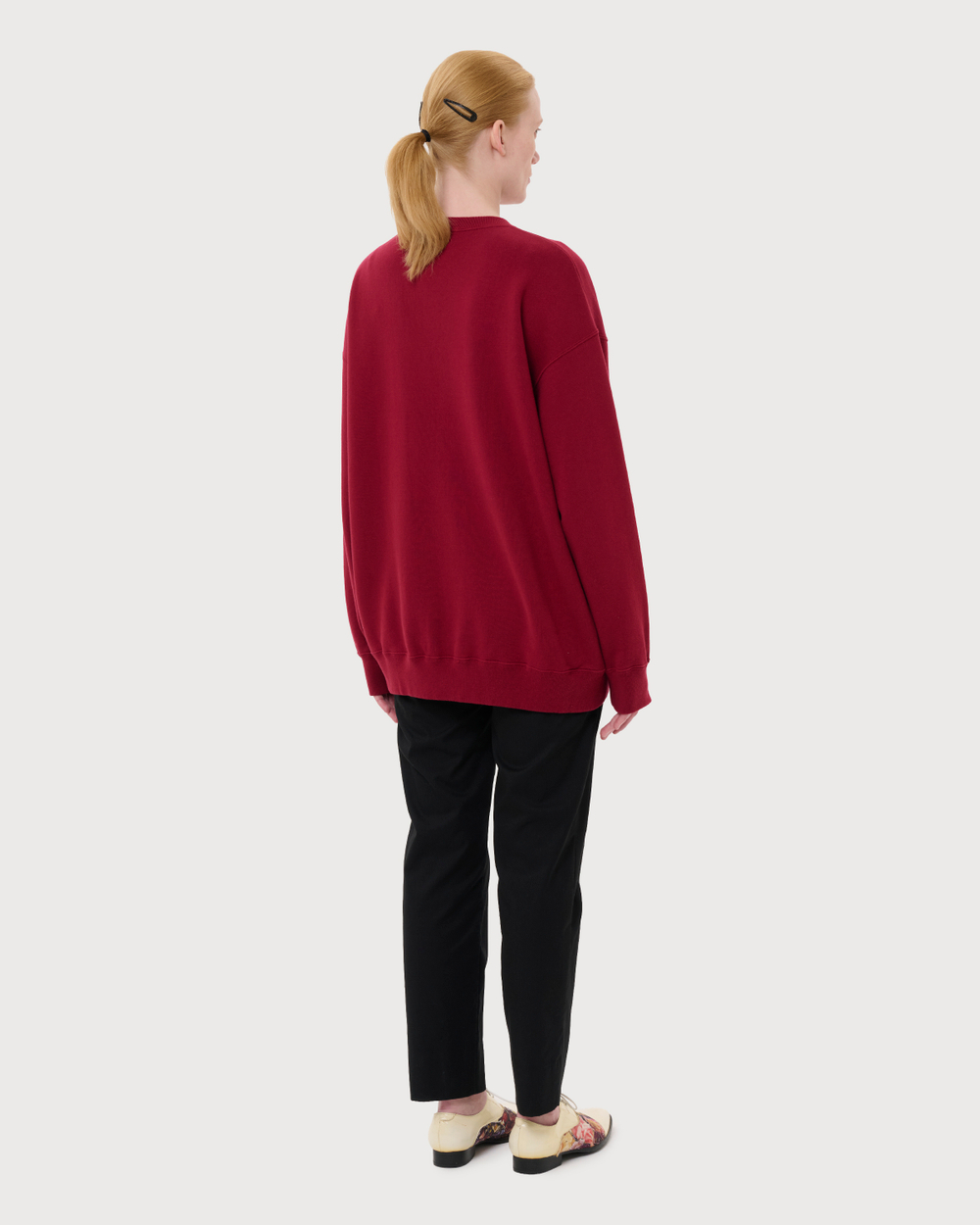 UNDERCOVER x BRIGITTE TANAKA СВИТШОТ БОРДОВЫЙ SUPER YOGA